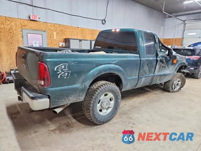 Trzecie zdjęcie samochodu z tyłu: 2012 FORD F250 SUPER DUTY VIN:1FT7X2B67CEA14914 - miniatura