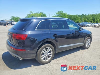 Trzecie zdjęcie samochodu z tyłu: 2017 AUDI Q7 PREMIUM VIN:WA1AHAF7XHD042424 - miniatura