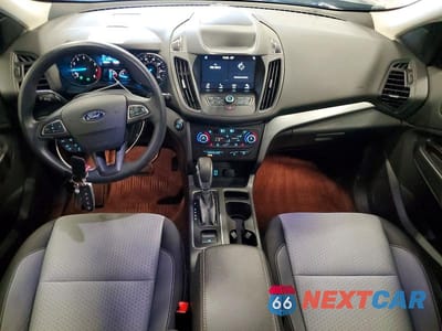 Zdjęcie 8 z 13 samochodu: 2019 FORD ESCAPE SE VIN:1FMCU9GD4KUC01387 - miniatura