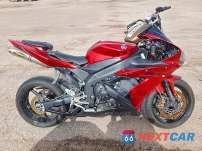 2004 YAMAHA YZFR1 C JYARN13Y14A000326 - główne zdjęcie licytacji z USA - miniatura
