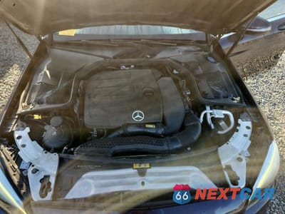 Zdjęcie 11 z 12 samochodu: 2019 MERCEDES-BENZ C 300 VIN:55SWF8DB7KU314069 - miniatura
