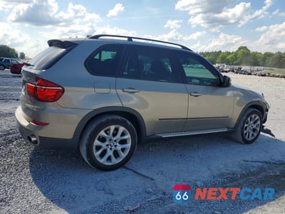 Trzecie zdjęcie samochodu z tyłu: 2012 BMW X5 XDRIVE35I VIN:5UXZV4C53CL753823 - miniatura