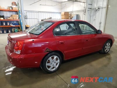 Trzecie zdjęcie samochodu z tyłu: 2004 HYUNDAI ELANTRA GLS VIN:KMHDN46D04U708926 - miniatura