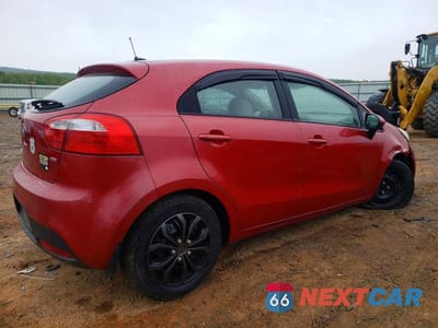 Trzecie zdjęcie samochodu z tyłu: 2013 KIA RIO LX VIN:KNADM5A37D6175566 - miniatura