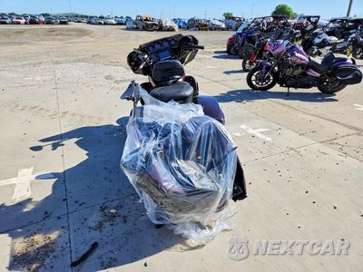 Czwarte zdjęcie samochodu z boku: 2018 HARLEY-DAVIDSON FLHTKSE CVO LIMITED VIN:1HD1TEH3XJB950443 - miniatura