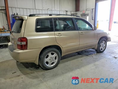 Trzecie zdjęcie samochodu z tyłu: 2004 TOYOTA HIGHLANDER LIMITED VIN:JTEEP21AX40054363 - miniatura