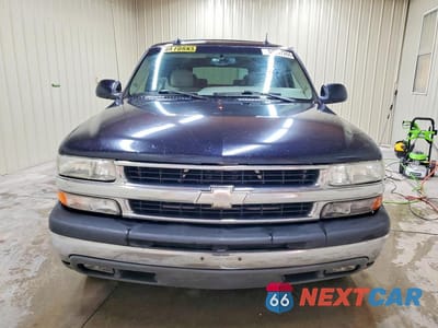 Piąte zdjęcie samochodu w środku: 2003 CHEVROLET SUBURBAN C1500 VIN:1GNEC16Z03J314715 - miniatura