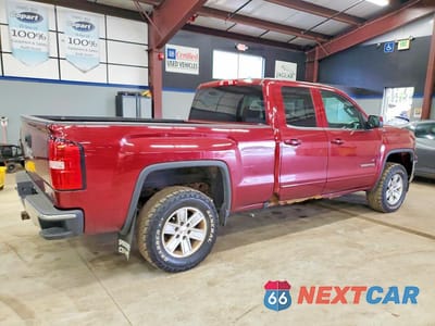 Trzecie zdjęcie samochodu z tyłu: 2017 GMC SIERRA K1500 SLE VIN:1GTV2MEC5HZ141860 - miniatura