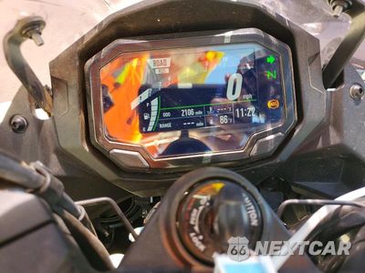 Zdjęcie 7 z 9 samochodu: 2025 KAWASAKI ZX1100 H VIN:JKAZXBH15SA001941 - miniatura