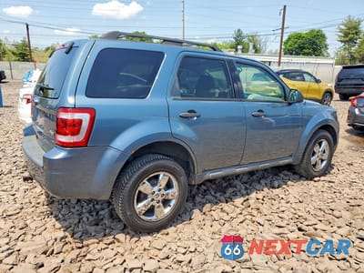 Trzecie zdjęcie samochodu z tyłu: 2010 FORD ESCAPE XLT VIN:1FMCU0DG2AKC60927 - miniatura