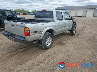 Trzecie zdjęcie samochodu z tyłu: 2004 TOYOTA TACOMA DOUBLE CAB VIN:5TEHN72N24Z353920 - miniatura