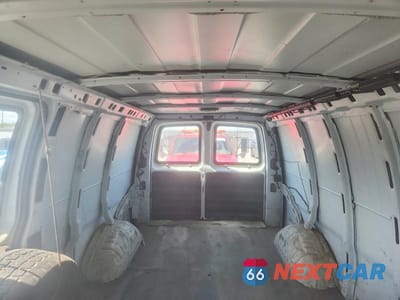 Zdjęcie 10 z 13 samochodu: 2008 CHEVROLET EXPRESS G2500 VIN:1GCGG29C881223055 - miniatura