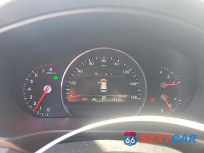 Zdjęcie 9 z 13 samochodu: 2019 KIA SORENTO SX V6 VIN:5XYPK4A50KG560429 - miniatura