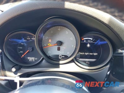 Zdjęcie 9 z 13 samochodu: 2017 PORSCHE MACAN VIN:WP1AB2A5XHLB19753 - miniatura