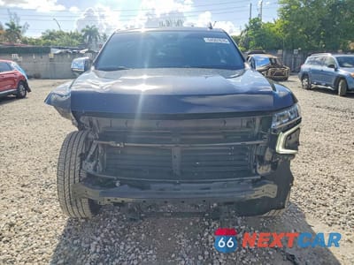 Piąte zdjęcie samochodu w środku: 2024 CHEVROLET TAHOE C1500 PREMIER VIN:1GNSCSKDXRR221584 - miniatura