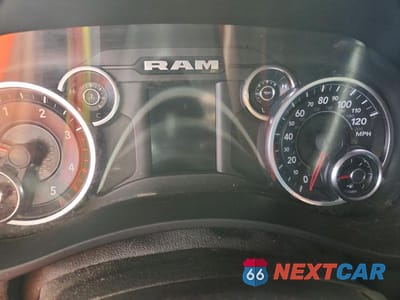 Zdjęcie 9 z 13 samochodu: 2022 RAM 2500 BIG HORN VIN:3C6UR5DL6NG299545 - miniatura