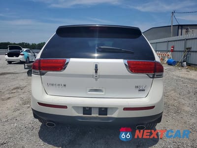 Zdjęcie 6 z 13 samochodu: 2013 LINCOLN MKX VIN:2LMDJ8JK1DBL25015 - miniatura