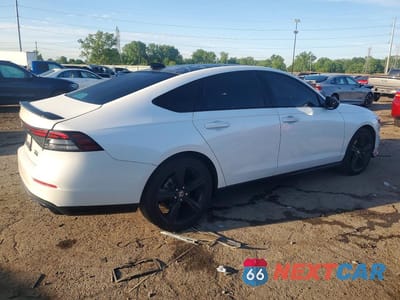 Trzecie zdjęcie samochodu z tyłu: 2024 HONDA ACCORD HYBRID SPORT-L VIN:1HGCY2F76RA027881 - miniatura