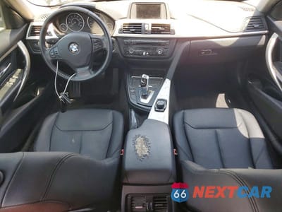 Zdjęcie 8 z 12 samochodu: 2014 BMW 320 I VIN:WBA3B1C58EP679404 - miniatura