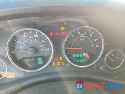 Zdjęcie 9 z 13 samochodu: 2015 JEEP WRANGLER UNLIMITED RUBICON VIN:1C4BJWFG4FL769010 - miniatura