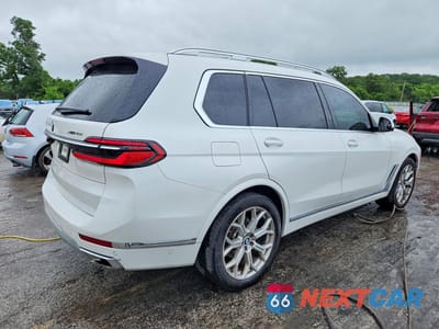 Trzecie zdjęcie samochodu z tyłu: 2023 BMW X7 XDRIVE40I VIN:5UX23EM00P9R11019 - miniatura