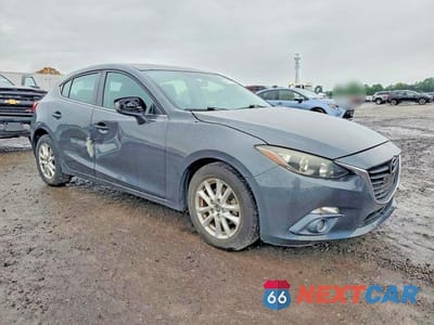 Czwarte zdjęcie samochodu z boku: 2016 MAZDA 3 TOURING VIN:3MZBM1M71GM299724 - miniatura