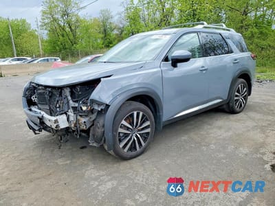 2025 NISSAN PATHFINDER PLATINUM 5N1DR3DK8SC222092 - główne zdjęcie licytacji z USA - miniatura