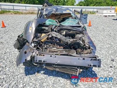 Piąte zdjęcie samochodu w środku: 2002 FORD FOCUS ZTS VIN:1FAFP38392W139524 - miniatura