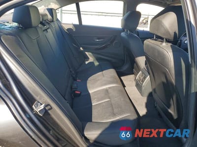 Zdjęcie 10 z 12 samochodu: 2017 BMW 320 XI VIN:WBA8E5G57HNU22670 - miniatura