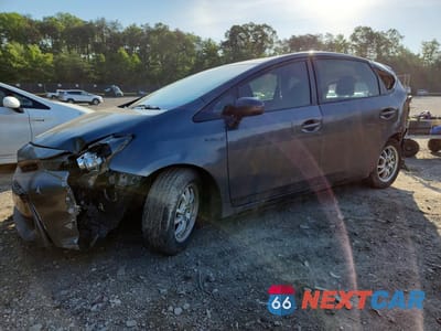 2016 TOYOTA PRIUS V THREE JTDZN3EU9GJ047960 - główne zdjęcie licytacji z USA - miniatura