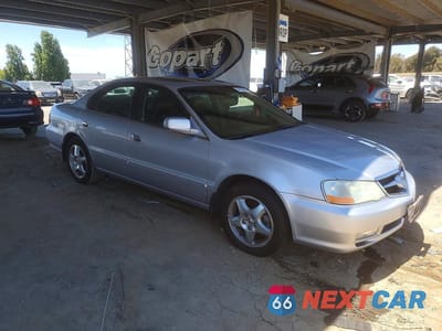 Czwarte zdjęcie samochodu z boku: 2003 ACURA TL BASE 4D SEDAN VIN:19UUA56693A050824 - miniatura