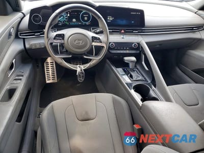 Zdjęcie 8 z 12 samochodu: 2025 HYUNDAI ELANTRA HYBRID SEL SPORT VIN:KMHLM4DJ2SU156804 - miniatura