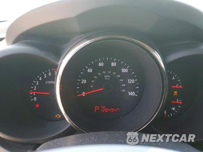 Zdjęcie 9 z 13 samochodu: 2010 KIA SOUL + VIN:KNDJT2A2XA7169278 - miniatura