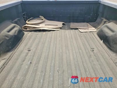 Zdjęcie 10 z 13 samochodu: 2000 FORD F250 SUPER DUTY VIN:1FTNW21F0YEB43290 - miniatura