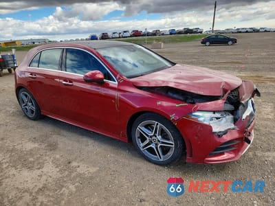 Czwarte zdjęcie samochodu z boku: 2022 MERCEDES-BENZ A 250 4MATIC VIN:W1K3F4HB4NJ345709 - miniatura