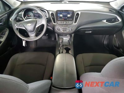 Zdjęcie 8 z 12 samochodu: 2022 CHEVROLET MALIBU LT VIN:1G1ZD5ST3NF179504 - miniatura