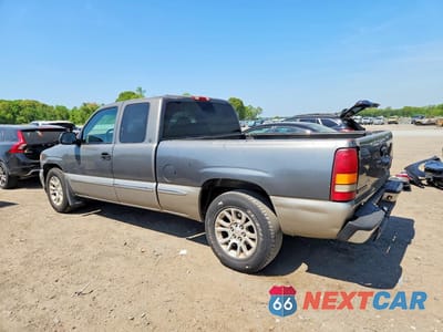 Drugie zdjęcie samochodu z przodu: 2000 GMC NEW SIERRA C1500 VIN:2GTEC19T5Y1160018 - miniatura