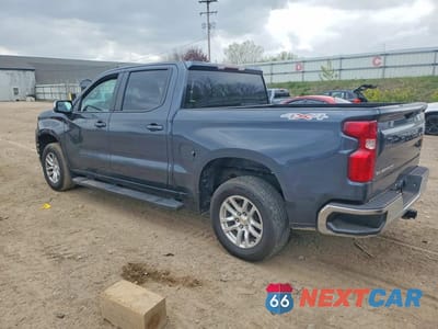 Drugie zdjęcie samochodu z przodu: 2021 CHEVROLET SILVERADO K1500 LT VIN:1GCPYJEK6MZ318360 - miniatura
