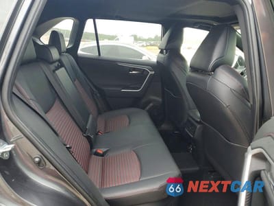 Zdjęcie 10 z 12 samochodu: 2023 TOYOTA RAV4 PRIME XSE VIN:JTMEB3FVXPD124915 - miniatura