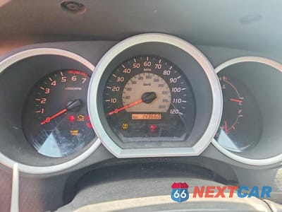 Zdjęcie 9 z 13 samochodu: 2008 TOYOTA TACOMA DOUBLE CAB VIN:3TMLU42N28M018039 - miniatura