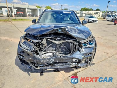 Piąte zdjęcie samochodu w środku: 2023 BMW X5 XDRIVE45E VIN:5UXTA6C06P9R96515 - miniatura