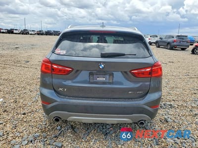 Zdjęcie 6 z 13 samochodu: 2019 BMW X1 SDRIVE28I VIN:WBXHU7C57K5L12008 - miniatura