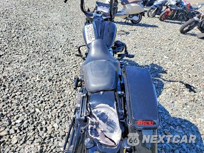 Zdjęcie 6 z 8 samochodu: 2023 HARLEY-DAVIDSON FLHX VIN:1HD1KBC15PB642760 - miniatura