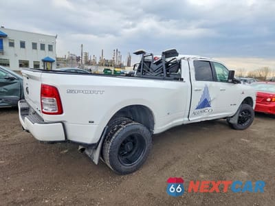 Trzecie zdjęcie samochodu z tyłu: 2019 RAM 3500 BIG HORN VIN:3C63RRHL4KG614965 - miniatura