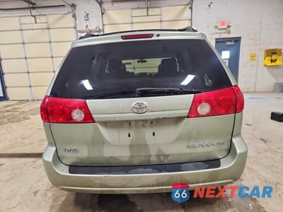 Zdjęcie 6 z 13 samochodu: 2007 TOYOTA SIENNA XLE 7-PASSENGER VIN:5TDZK22C97S076585 - miniatura