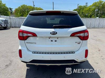 Piąte zdjęcie samochodu w środku: 2014 KIA SORENTO SX VIN:5XYKWDA73EG522892 - miniatura