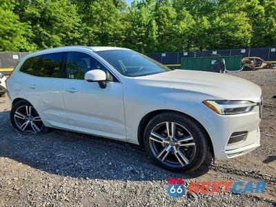 Czwarte zdjęcie samochodu z boku: 2021 VOLVO XC60 T5 MOMENTUM VIN:YV4102RK2M1741963 - miniatura