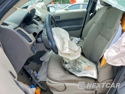 Zdjęcie 7 z 12 samochodu: 2009 FORD FOCUS SE VIN:1FAHP35N39W206949 - miniatura