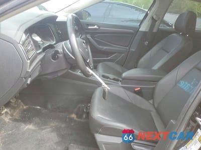 Zdjęcie 7 z 12 samochodu: 2019 VOLKSWAGEN JETTA HIGHLINE VIN:3VWW57BU5KM147190 - miniatura