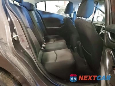 Zdjęcie 10 z 12 samochodu: 2017 MAZDA 3 SPORT VIN:3MZBN1U75HM138128 - miniatura